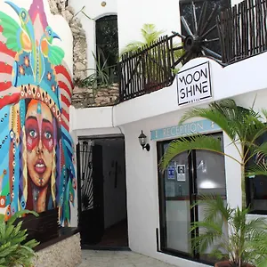 https://hotel-noraa-inn.allrivieramayahotels.com
