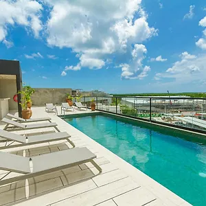 Impresionante Tuk Apartahotel Tulum