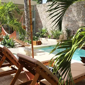Nuik Casa Tropical Bed and breakfast Mérida